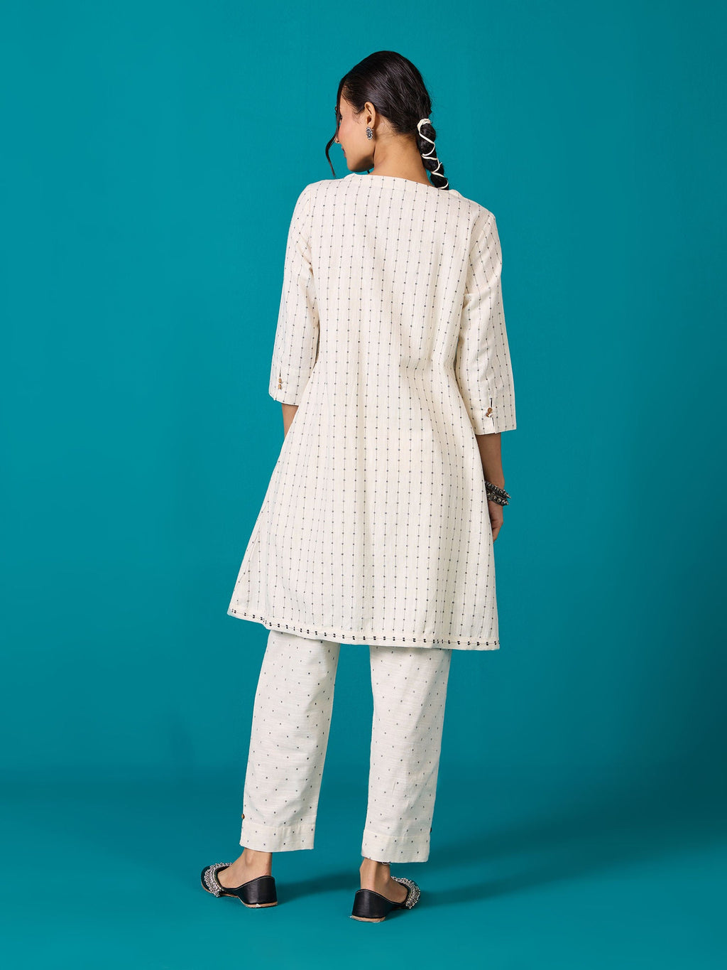 Likha Off-White Kora Yarn Dyed Stripe Co-ord Set LIKSKD227 (Set of 2) - M