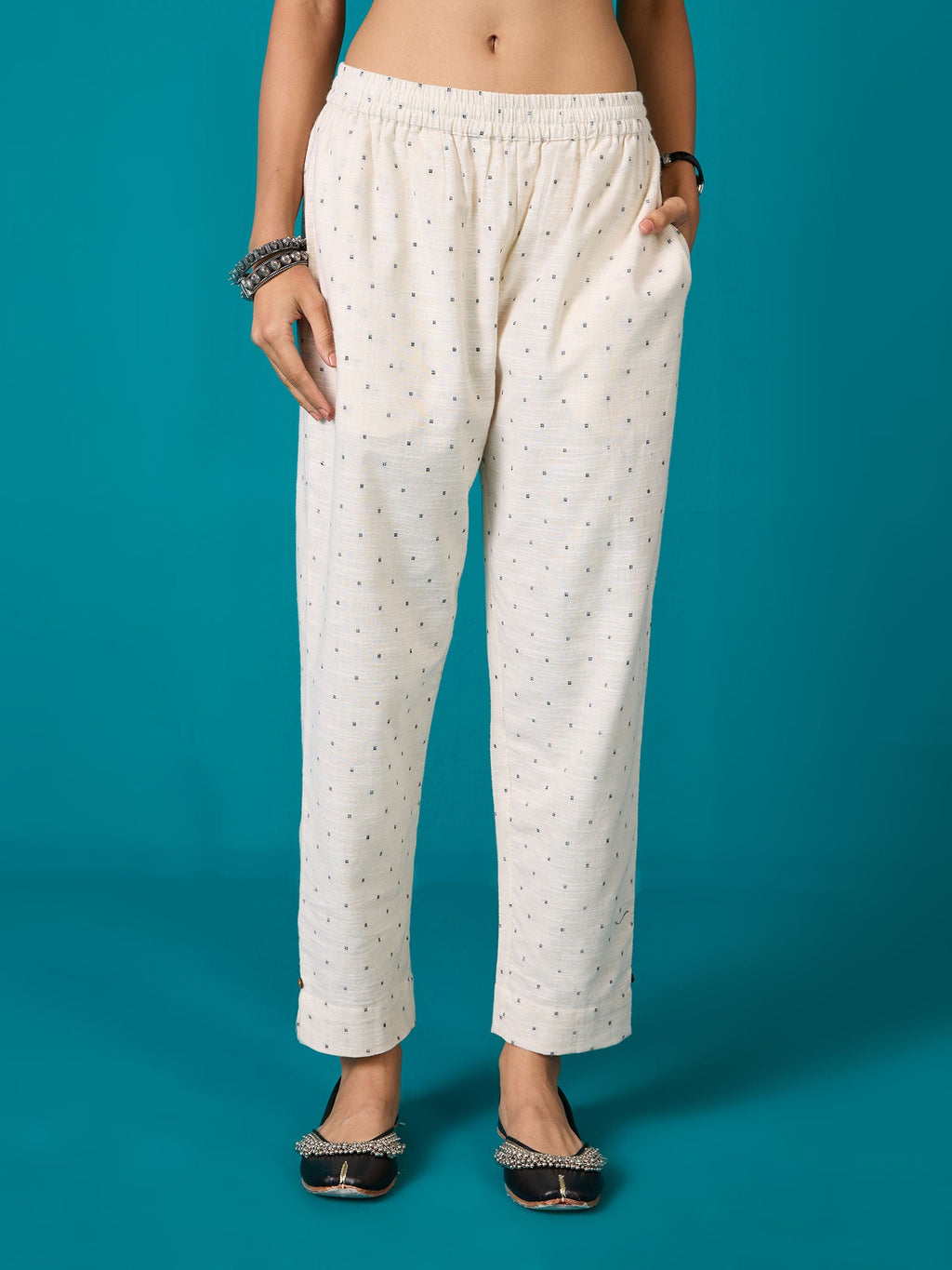 Likha Off-White Kora Yarn Dyed Stripe Co-ord Set LIKSKD227 (Set of 2) - M