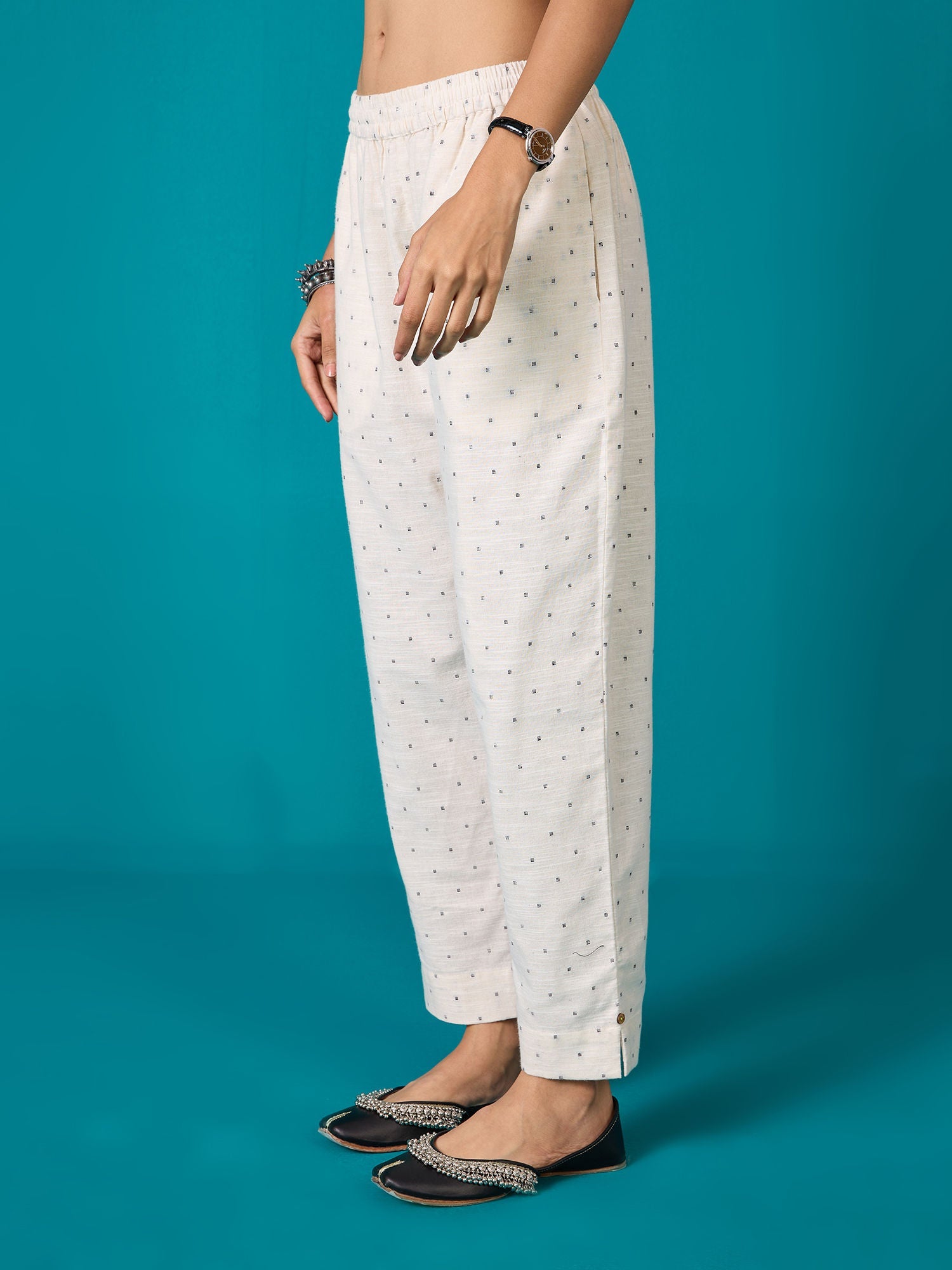 Likha Off-White Kora Yarn Dyed Stripe Co-ord Set LIKSKD227 (Set of 2) - M