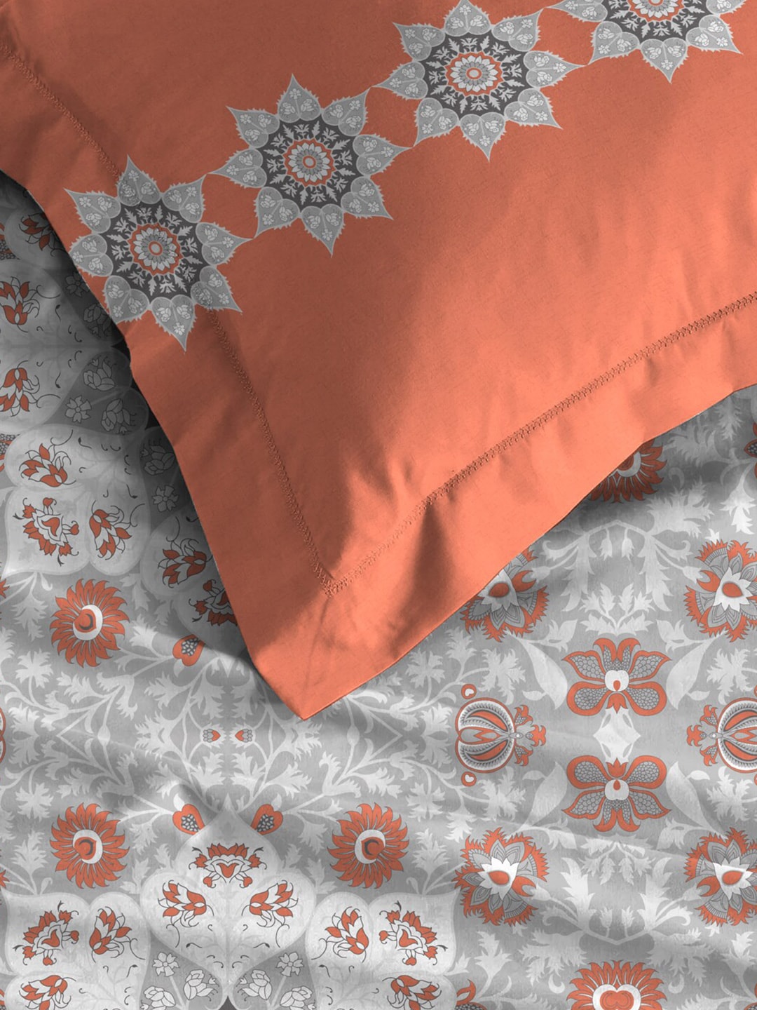 MYTRIDENT Grey White Floral Pure Cotton 144 TC Queen Bedsheet With 2 Pillow Covers