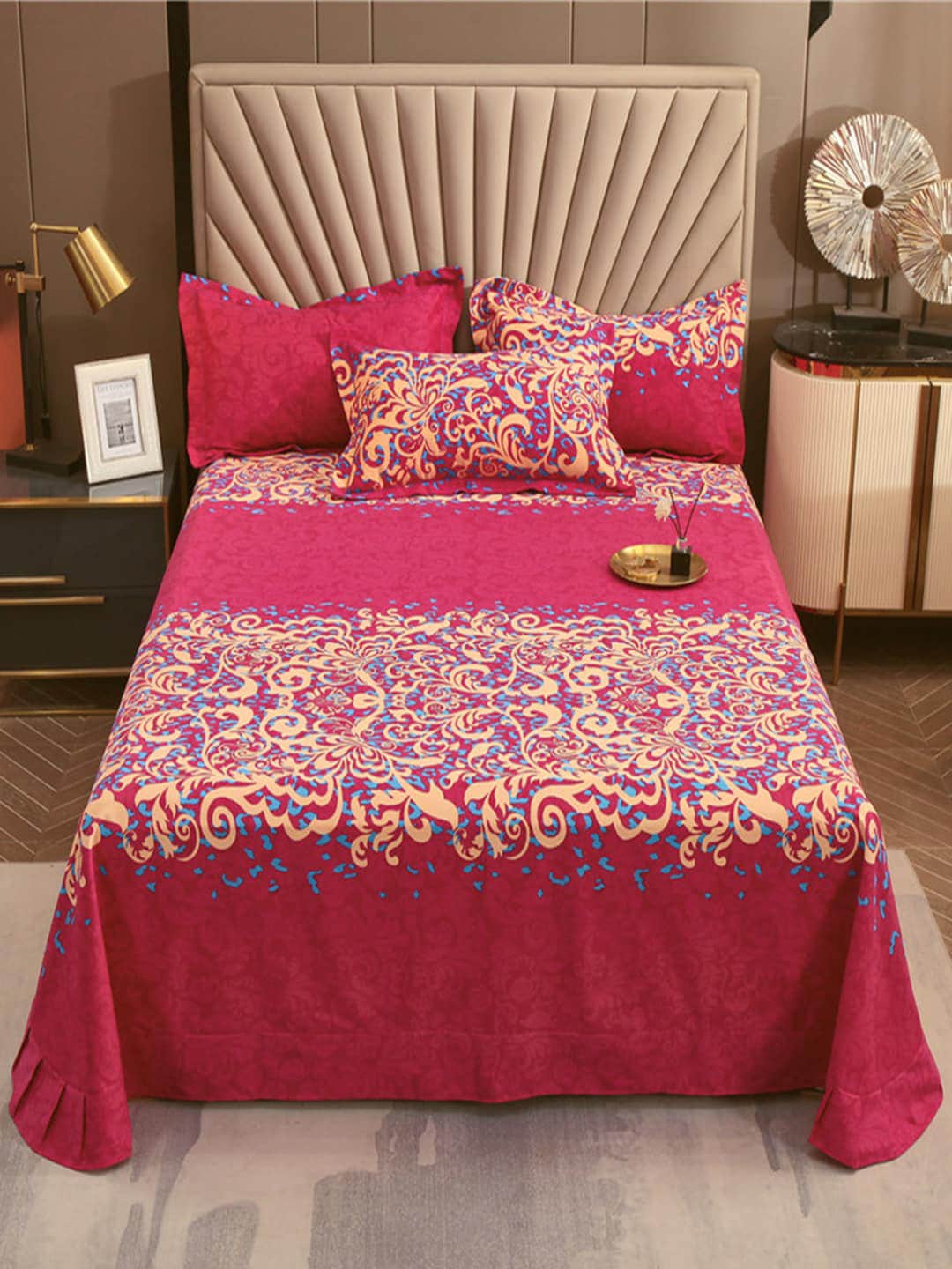JC Collection Pink & Blue TC 240 Ethnic Motifs Cotton King Bedsheet with 2 Pillow Covers