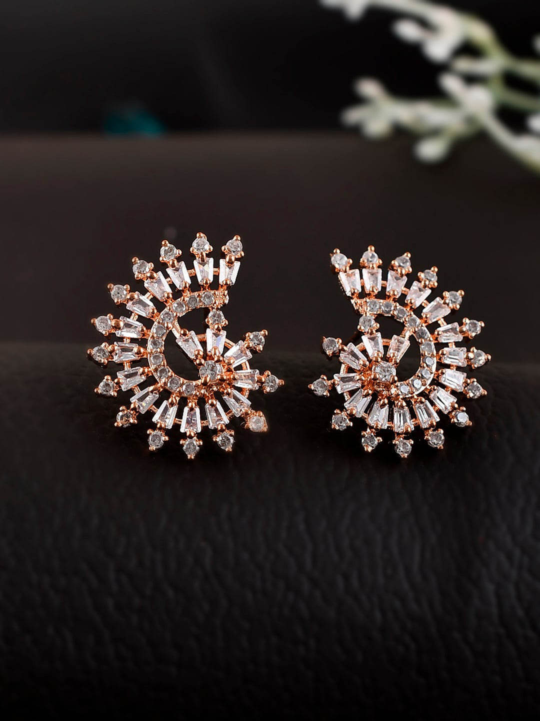Shoshaa Rose Gold Contemporary Studs Earrings