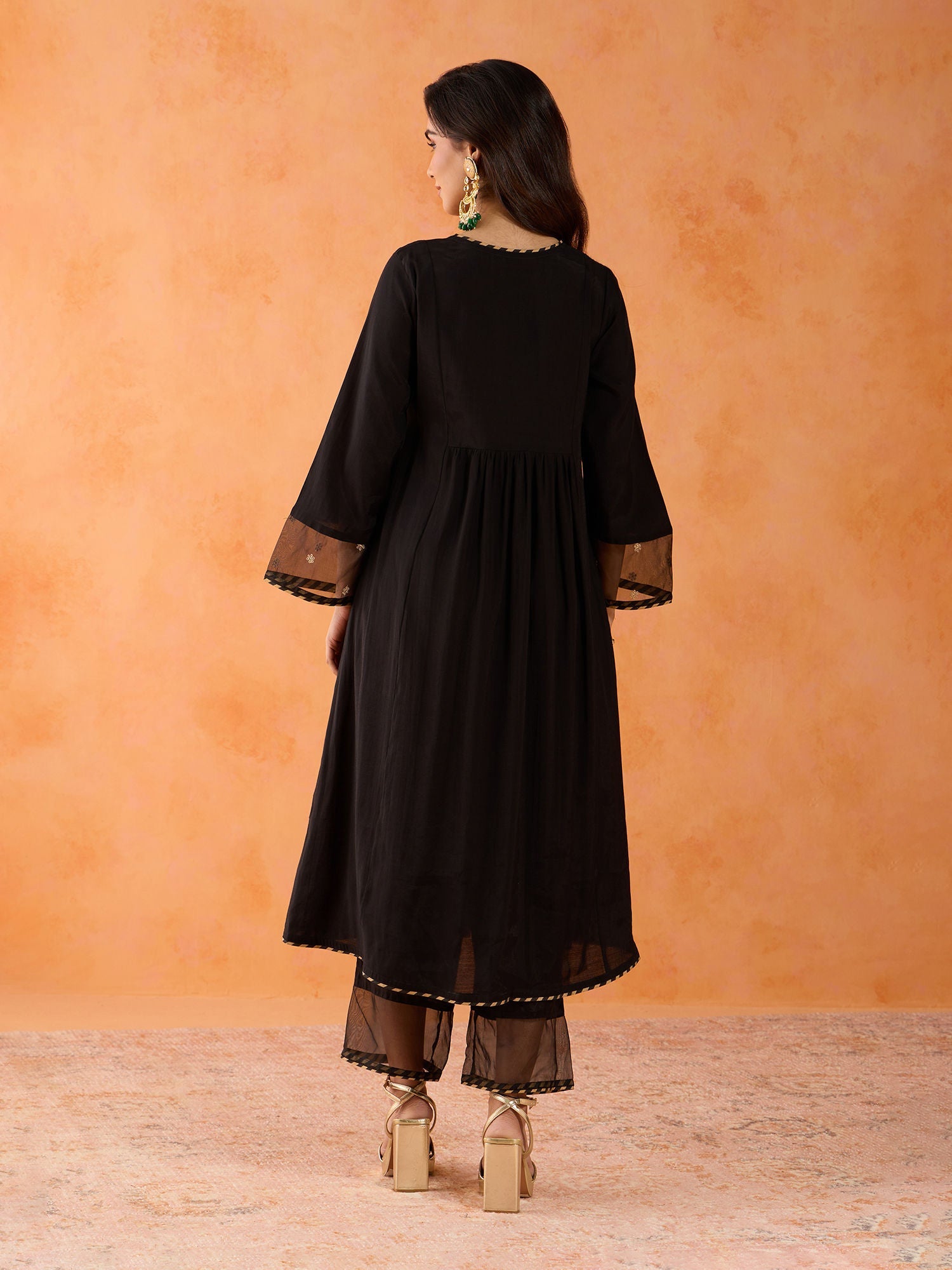 Likha Black Ethnic Bloom Embroidered Kurta Pant & Organza Dupatta LIKSKD287 (Set of 3)