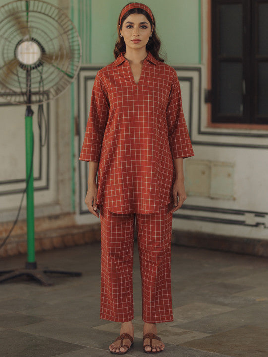 Anayna Women Regular Pure Cotton Kurta with Trousers