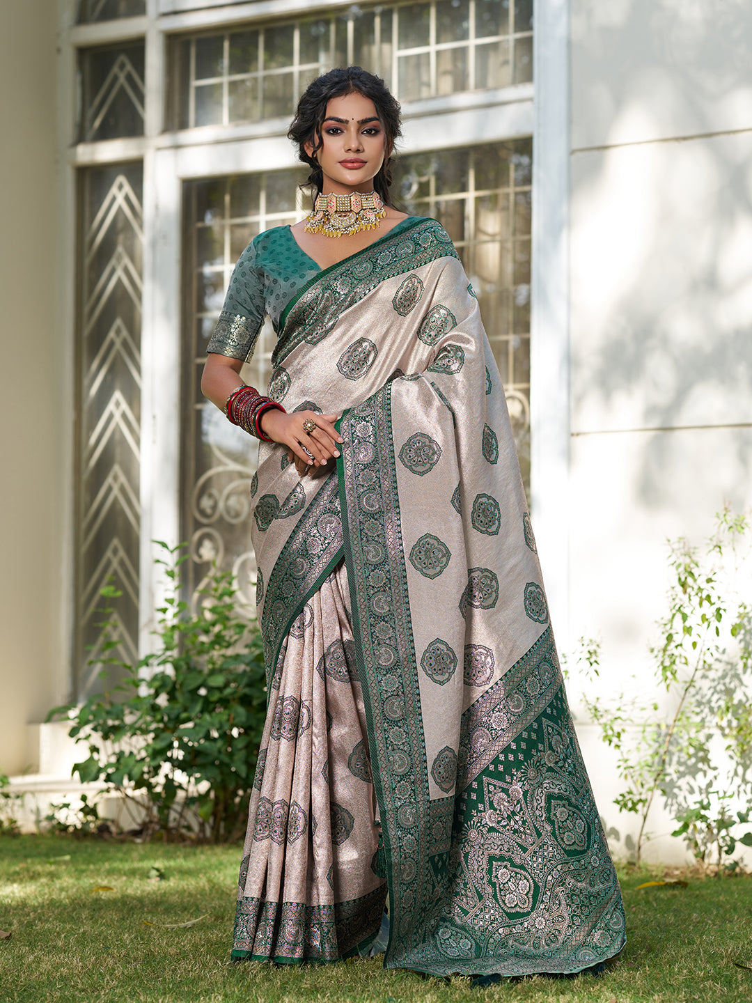 Anaita D Green Silk Blend Woven Saree With Blouse