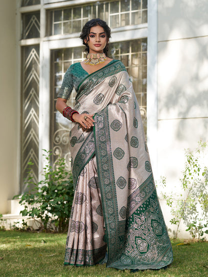 Anaita D Green Silk Blend Woven Saree With Blouse
