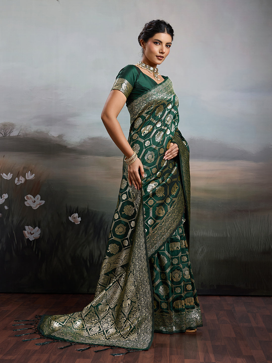 Anaita D Green Silk Blend Woven Saree With Blouse