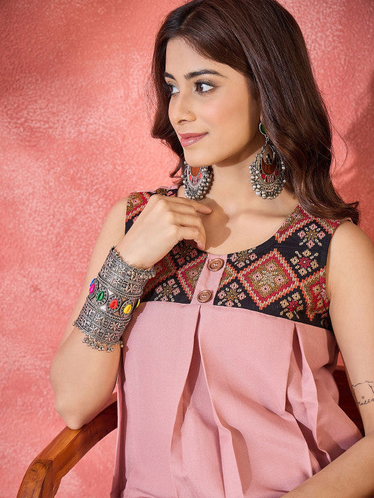 Sangria Women Floral Embroidered Sleeveless Top