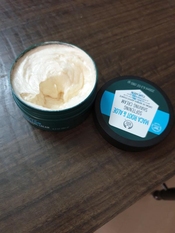 The Body Shop Maca Root & Aloe Softening Shaving Cream For Men - 200 ml