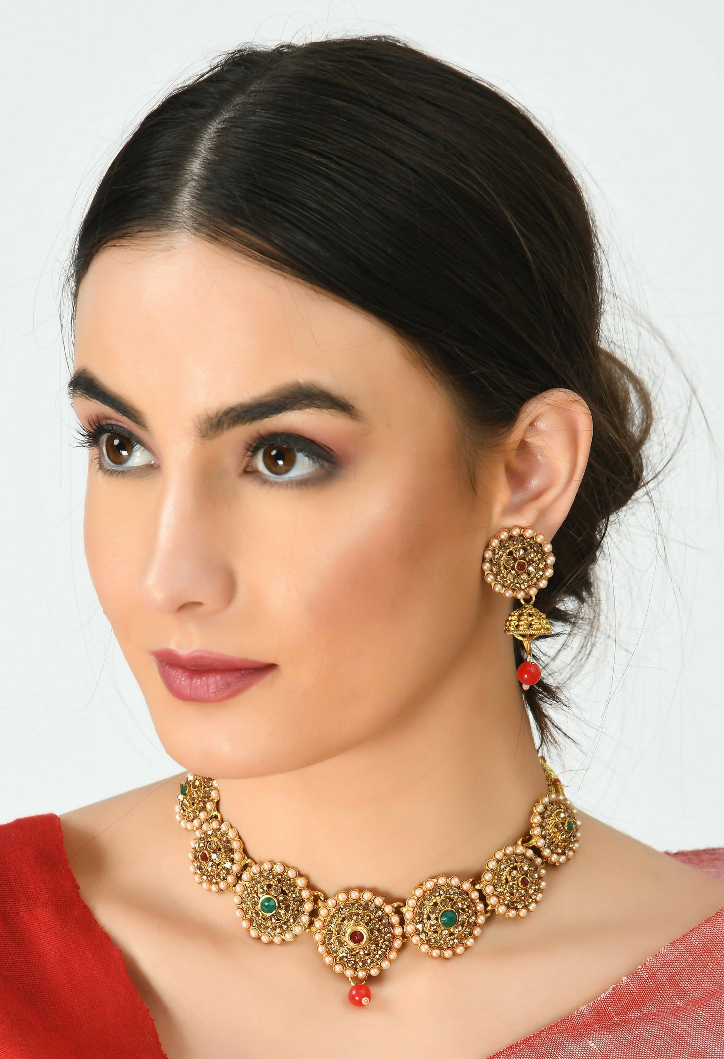Mominos Fashion Johar Kamal Gold-Polished Brass Finish Kundan Choker For Women (Golden)