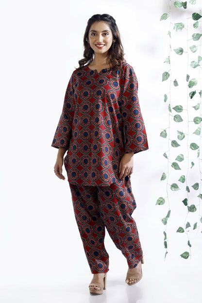 Breathables Abstract Cotton Co-Ord Set – Red