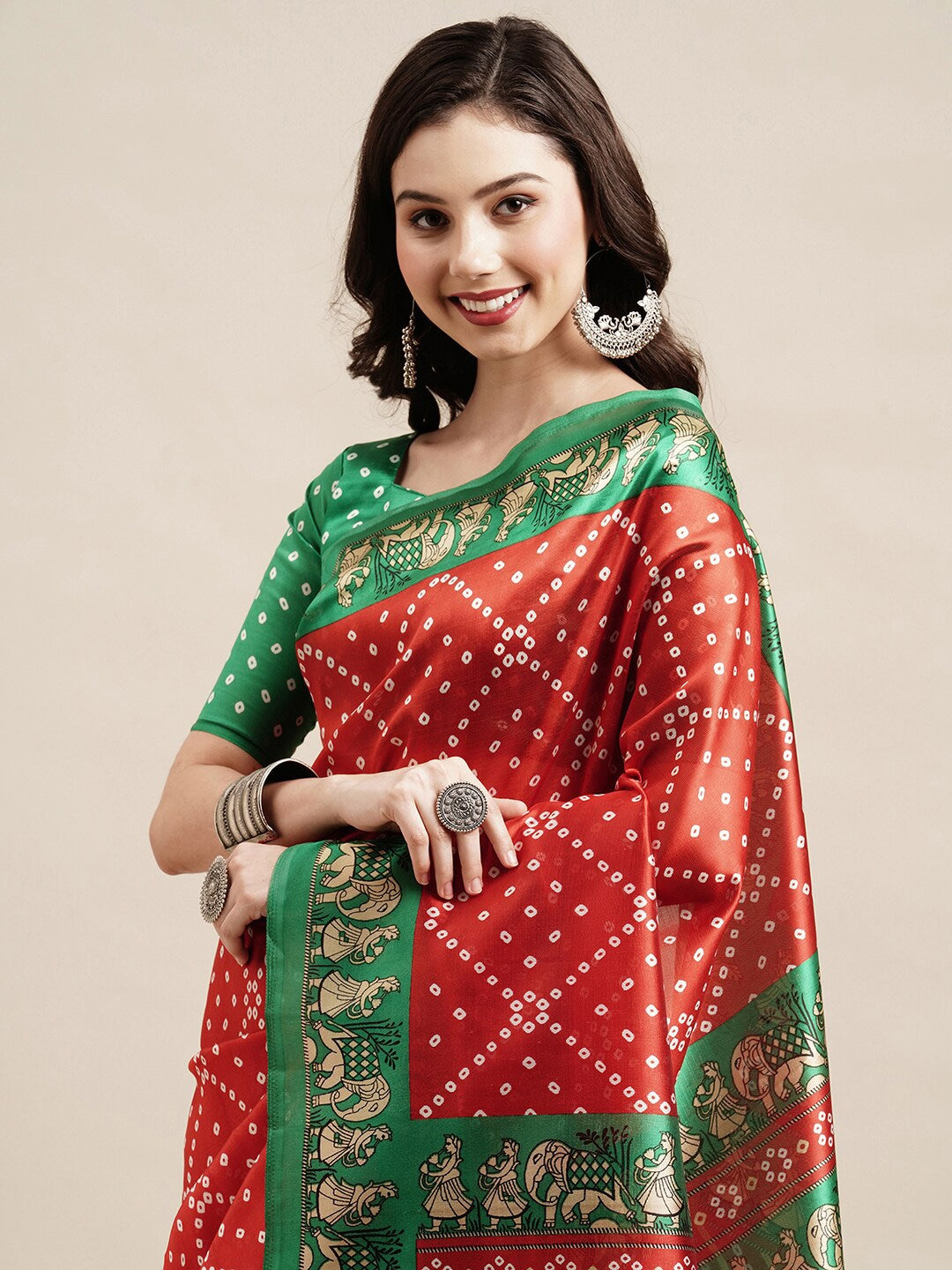 Saree Mall Red & Green Bandhani Printed Saree