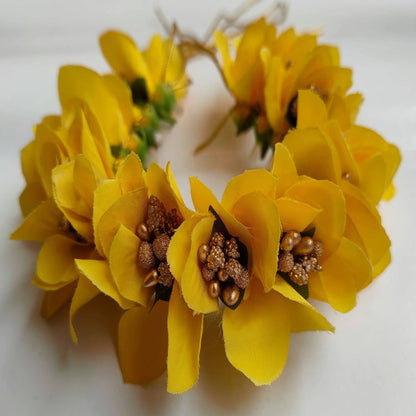 Yellow Orchids Gajra