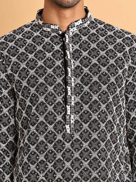 Anouk Men Floral Embroidered Sequinned Kurta