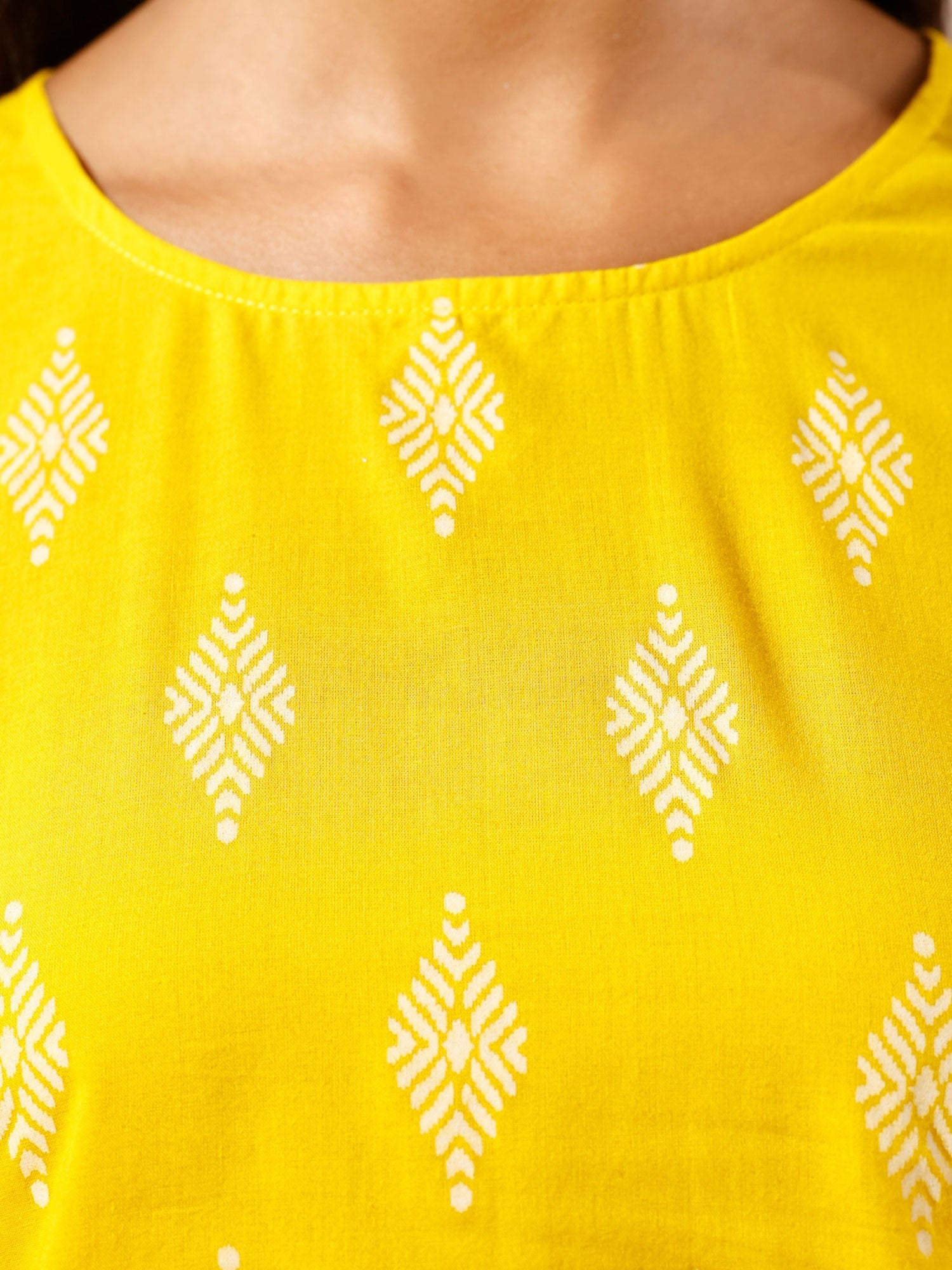 Likha Yellow Short Kurta Sharara Dupatta LIKSKD19 (Set of 3) - M