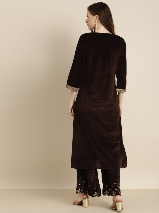 Shae by Sassafras Women Brown & Gold-Toned Ethnic Motifs Embroidered Velvet Kurta