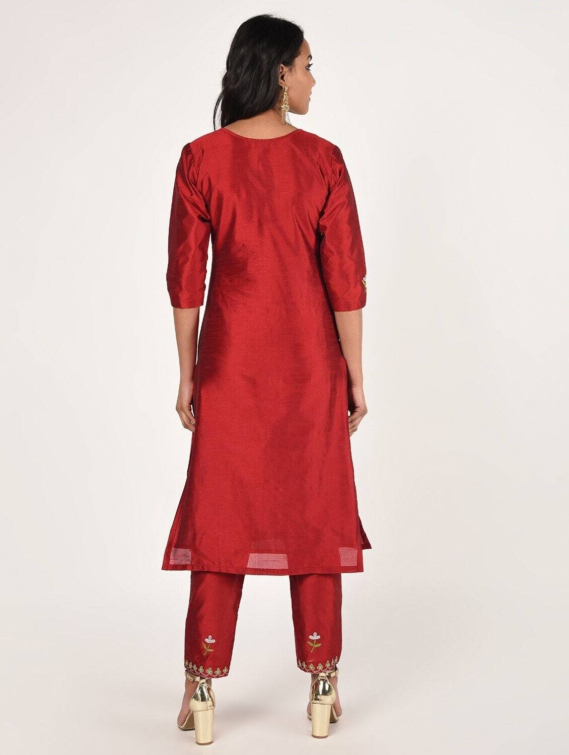 Cheera Women's Beautiful Hand Embroidered Motif All-Over Straight Silk Kurta Set (CH069K)