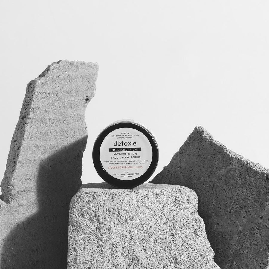Detoxie Anti-Pollution Face & Body Scrub - 100 gms