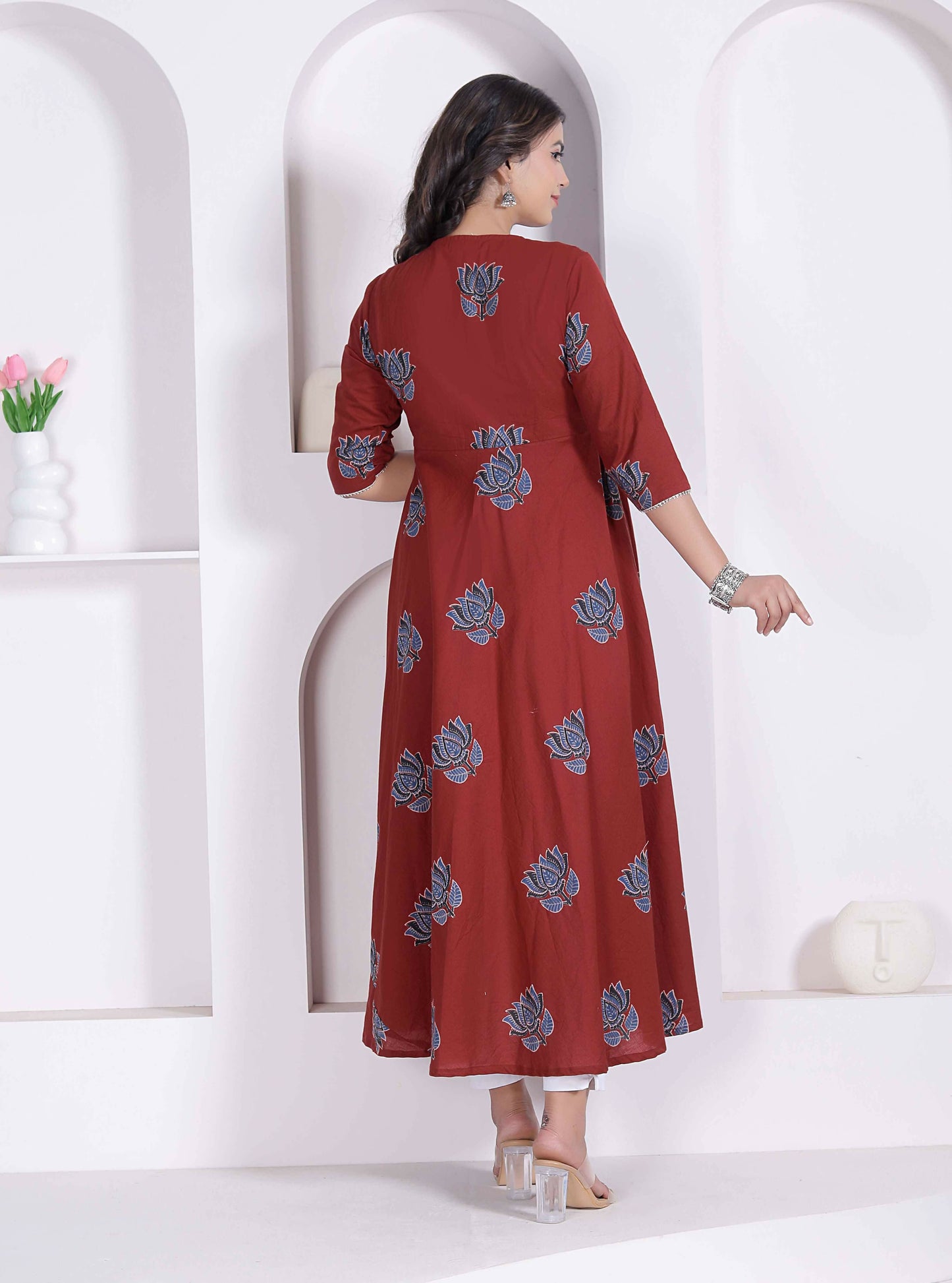 Miravan Womens Rust Floral Printed Pure Cotton Gota Patti Angrakha Kurta
