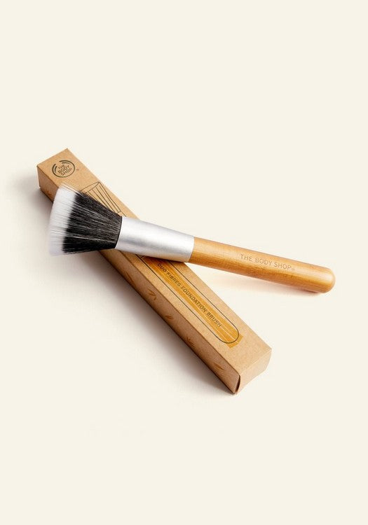 The Body Shop Fresh Nude Foundation Brush - 1 Pc