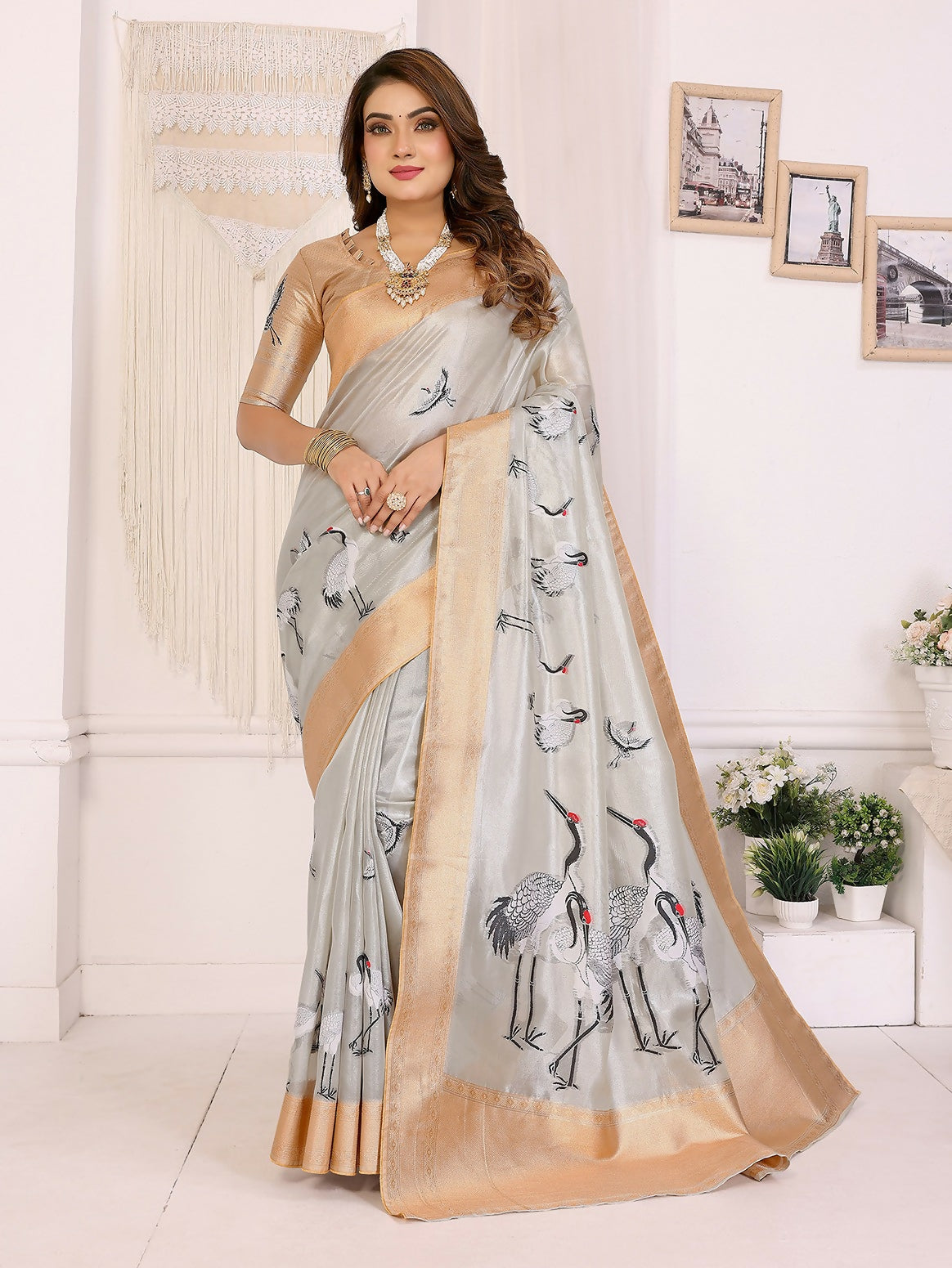 Joban Fashion Golden Cranes Patterns Banarasi Silk Sarees