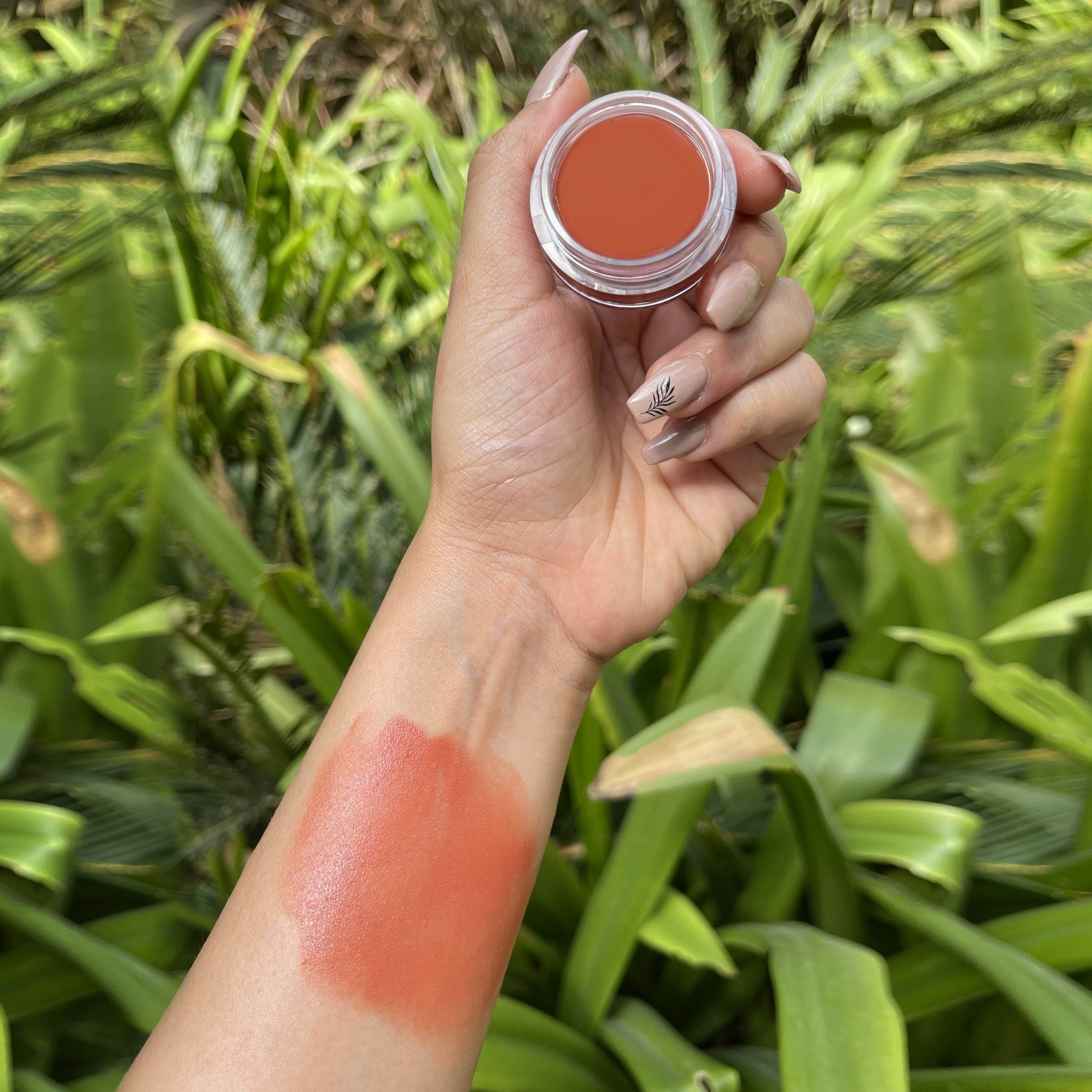 Love Earth Got Your Back Multipot Lip And Cheek Tint - 8 gms