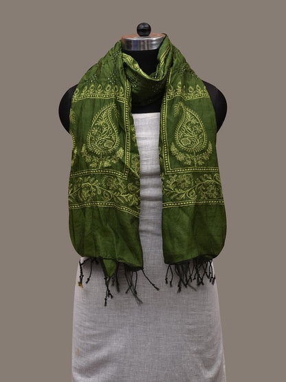 Green Bandhani Silk Handloom Stole with Mango Design - Global Threads
