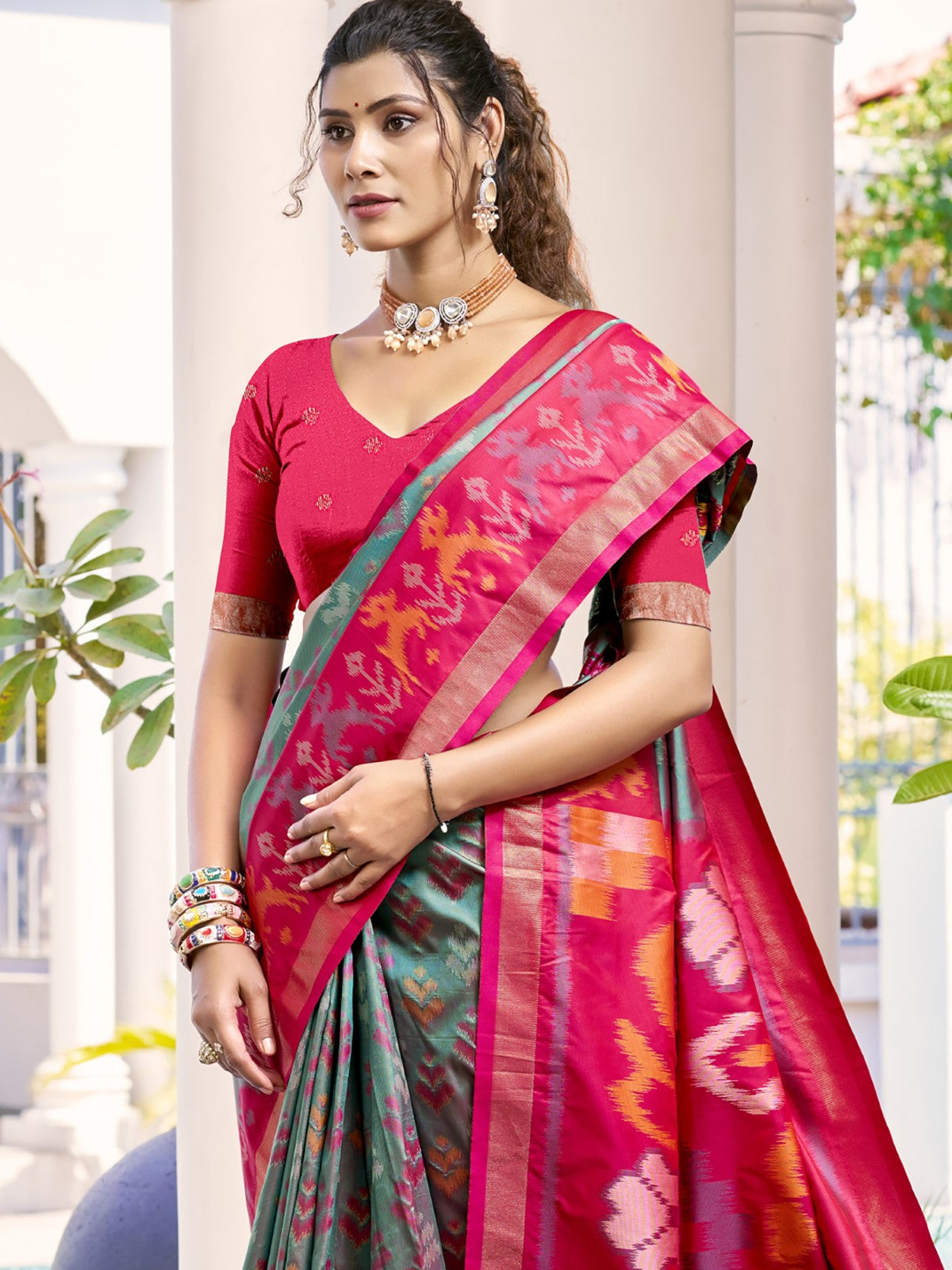 Anaita Grey Silk Saree With Blouse Piece