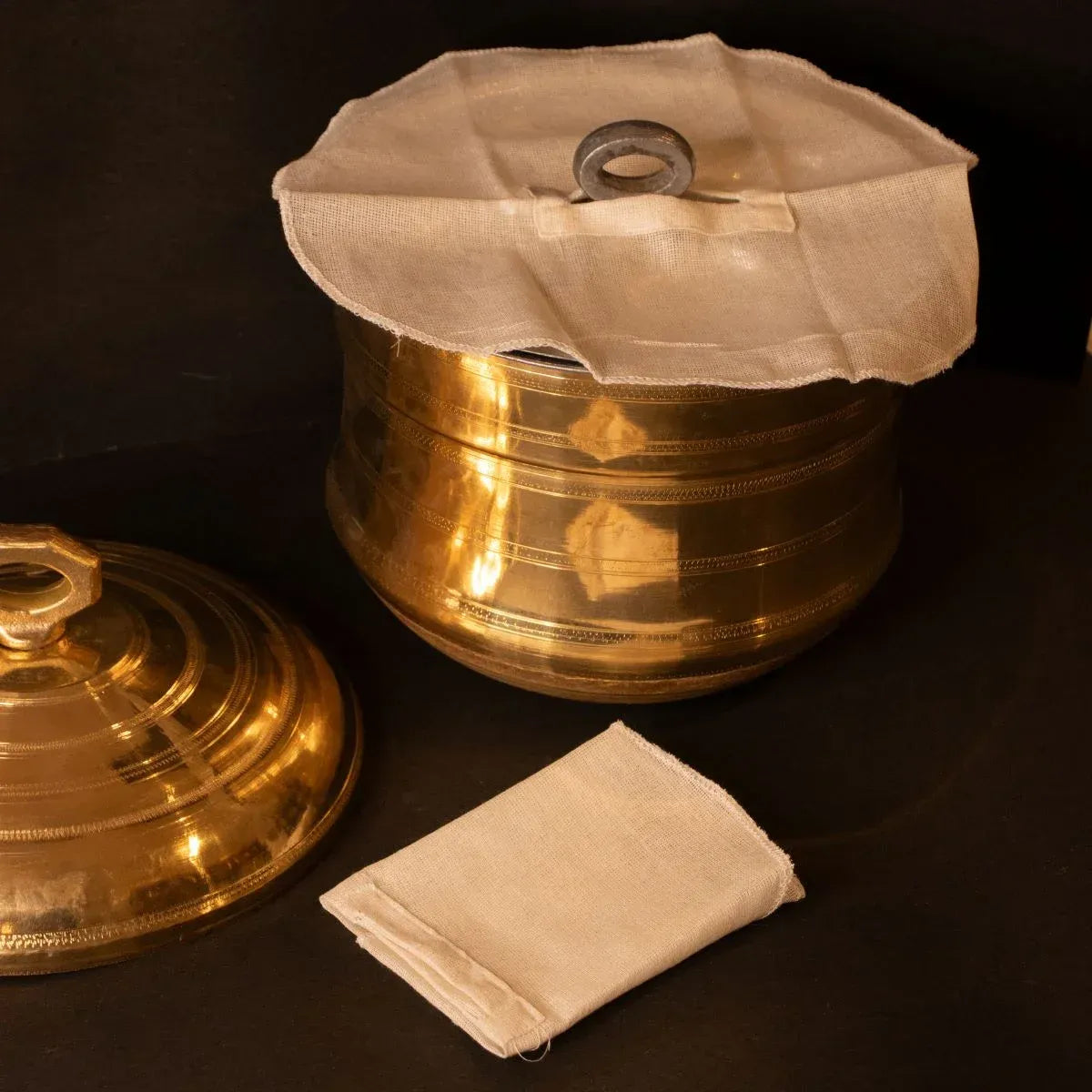 Zishta Traditional Idli Pathram Idli Cooker Steamer Polished Brass