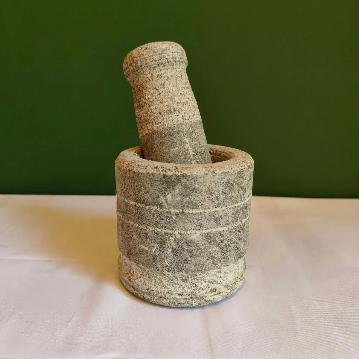 Zishta Hardstone Hand Chiseled Mortar and Pestle Traditional Kitchen Accessory