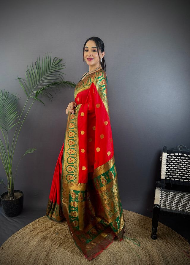 Elora Red Soft Silk Butti Zari Weaving Constrast Pallu Banarasi Saree