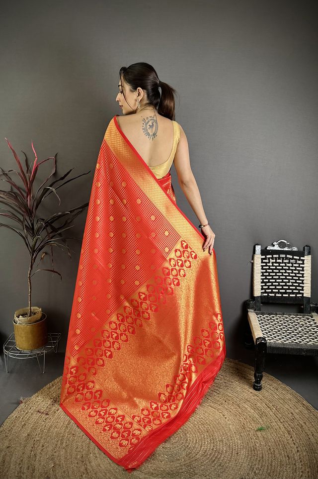 Elora Red Banarasi Soft Silk Checked Body With Floral Motifs South Pattu Saree