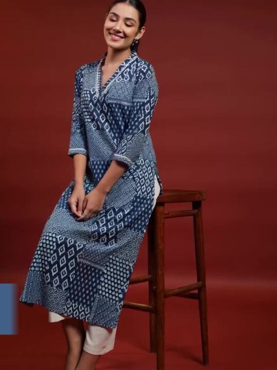 Anayna Geometric Printed V-Neck Pure Cotton Straight Kurta