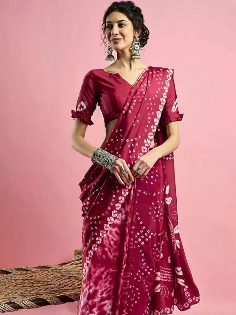 Sangria Ethnic Printed Bandhani Saree With Blouse Piece
