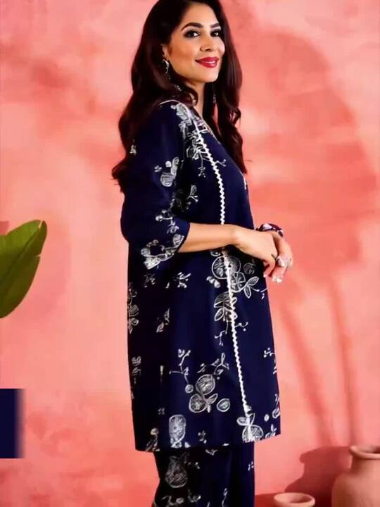 Sangria Floral Printed V-Neck Pure Cotton Tunic & Trouser Co-Ords