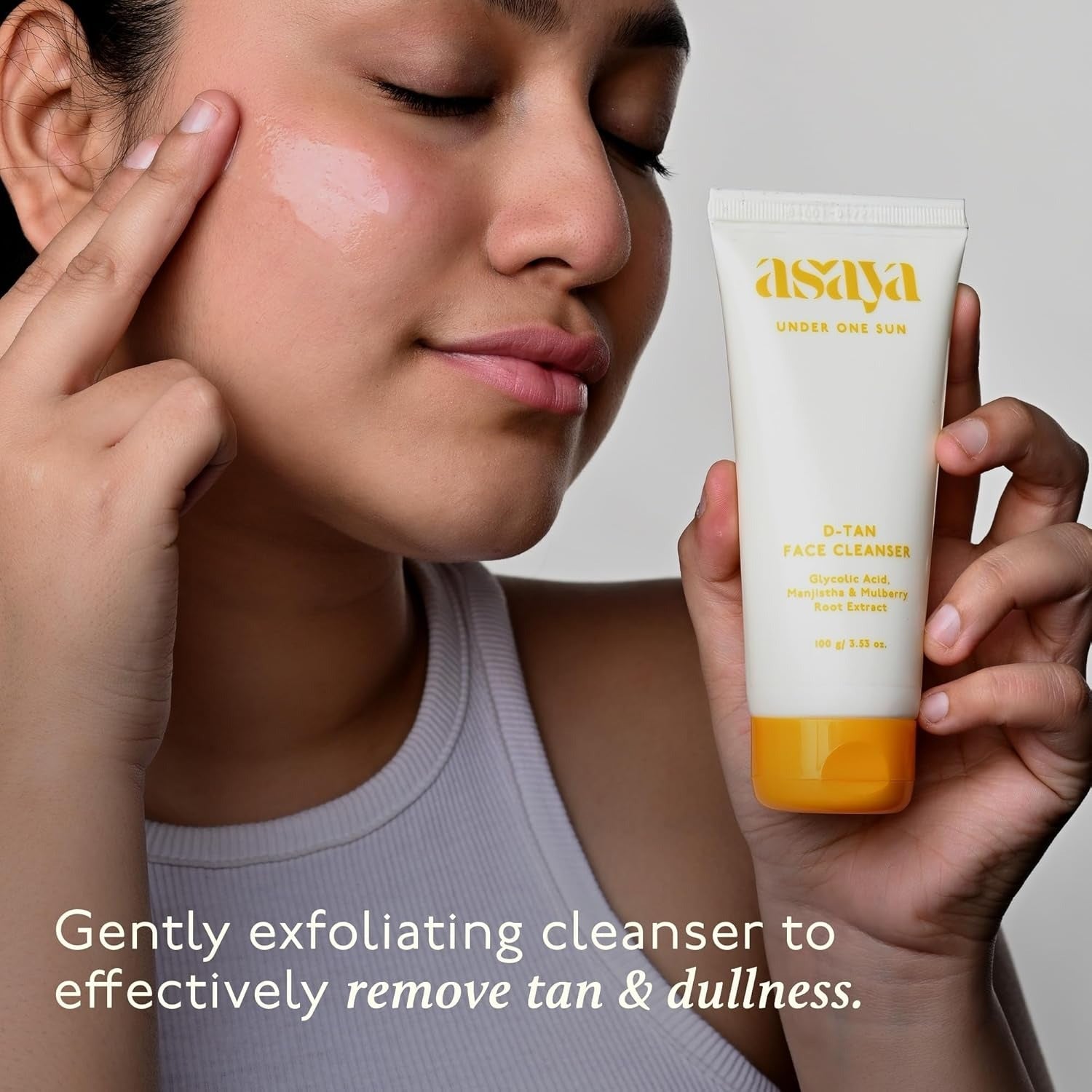 Asaya Detan Face Wash With Glycolic Acid, Berry Extract & Manjistha - 100 ml