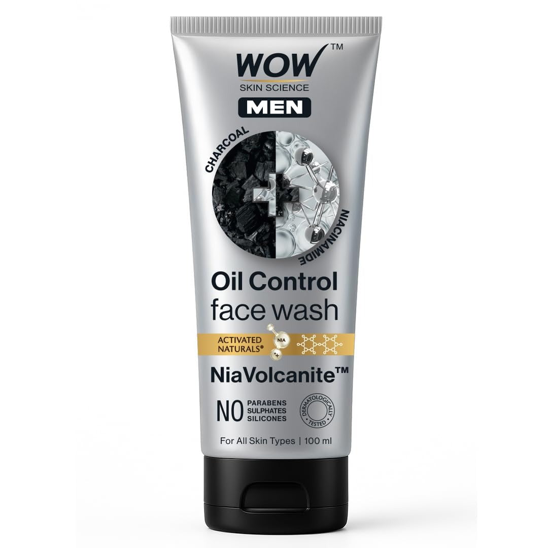WOW Skin Science MEN CHARCOAL + NIACINAMIDE Oil-Control Face Wash