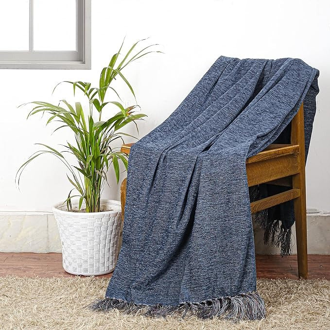 Cazimo Soft Chenille Premium Throw Blanket with Tassel Fringe Fade Resistant All Seasons Ultra-Soft