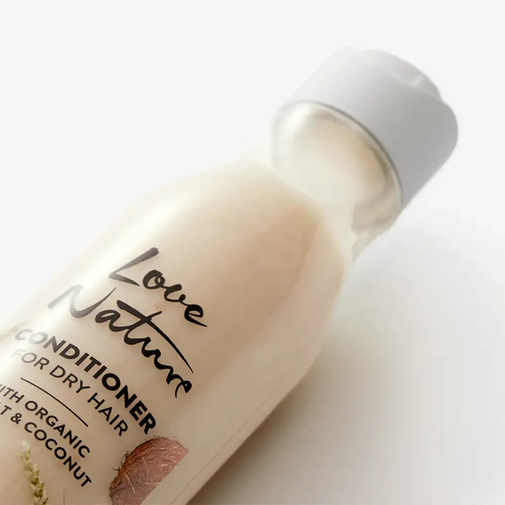Oriflame Love Nature Conditioner For Dry Hair - 250 ml