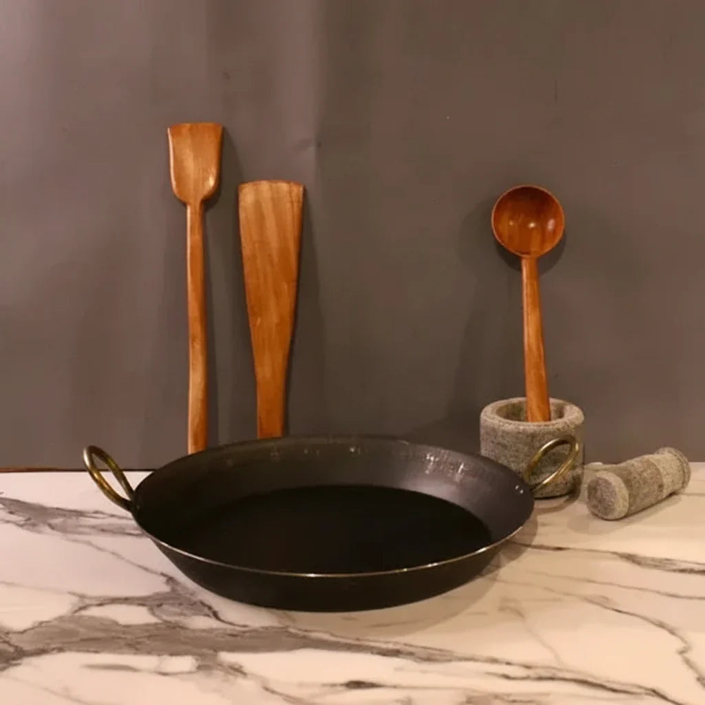 Zishta Iron Flat Bottom Paella Pan Large Induction Friendly