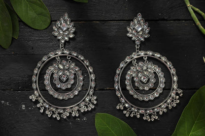 Mominos Fashion Johar Kamal Women's White Kundan Circles Earrings