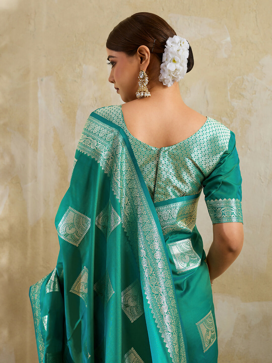 Shree Shyam Fashion Sea Green Silk Blend Saree