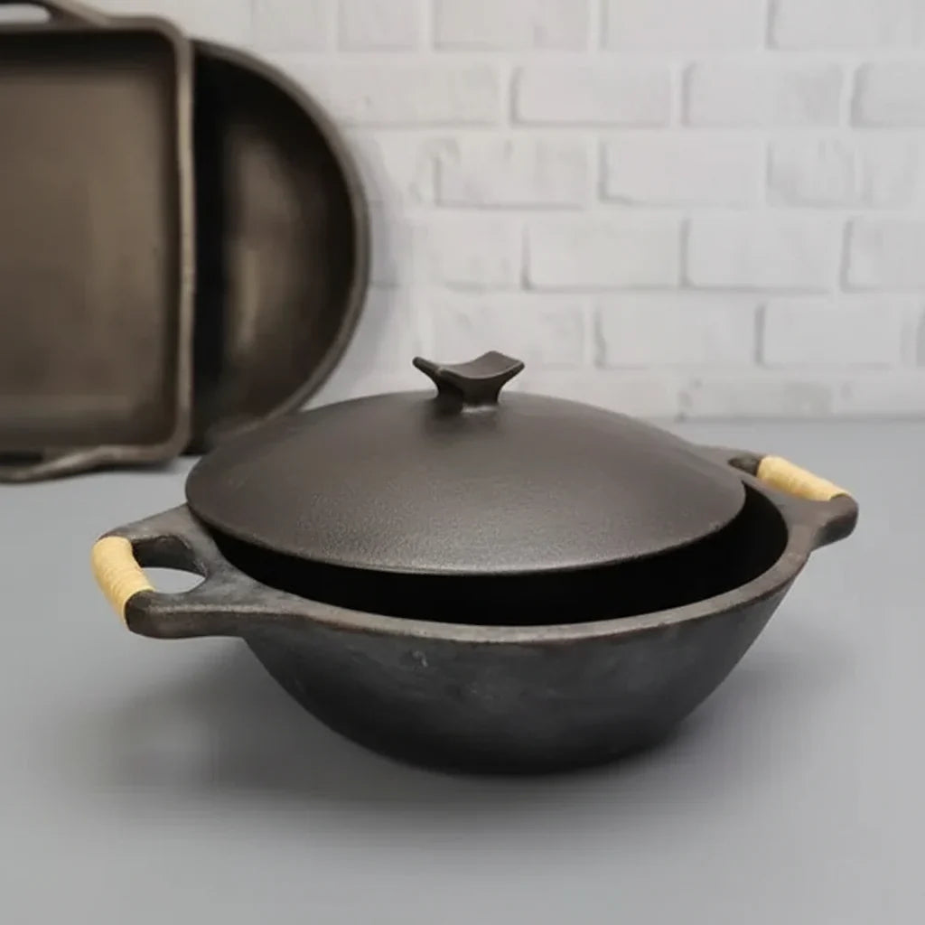 Zishta Kadai Manipur Longpi Black Pottery with Wooden Handles