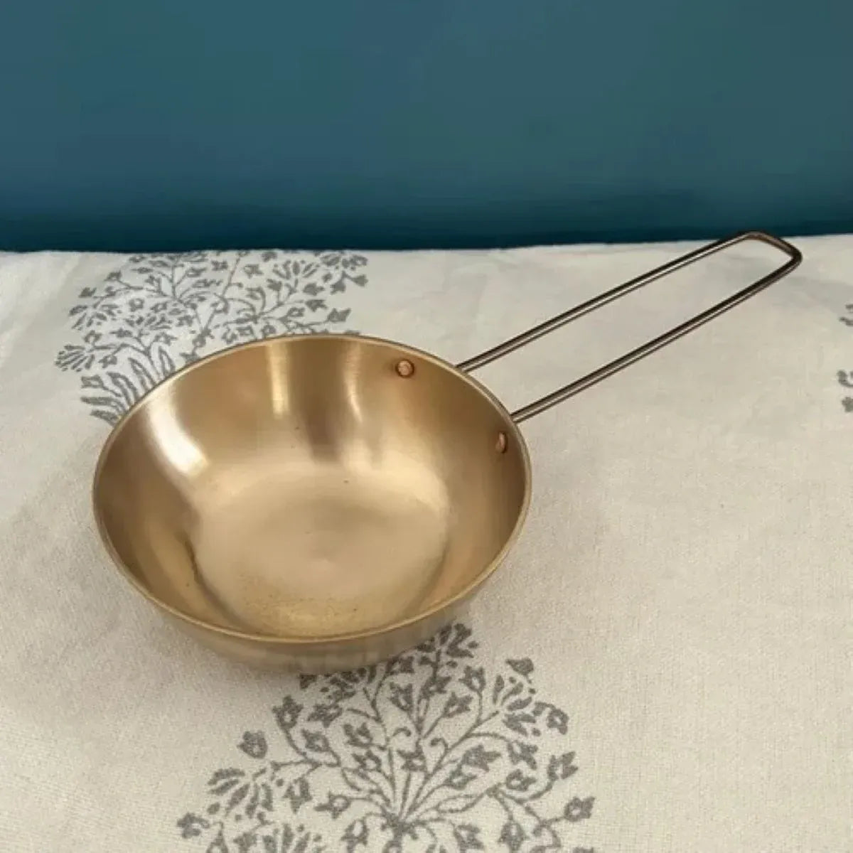 Zishta Kansa Tulsi Tadka Pan Medium Handcrafted Bronze Bell Metal