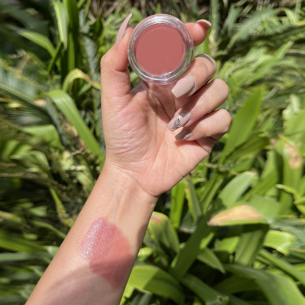 Love Earth Kiss And Tell Multipot Lip And Cheek Tint - 8 gms