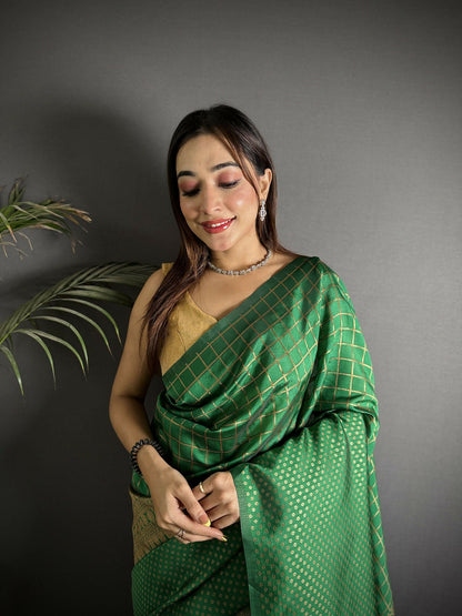 Joban Fashion Emerald Green Banarasi Soft Lichi Silk Checks & Woven Saree