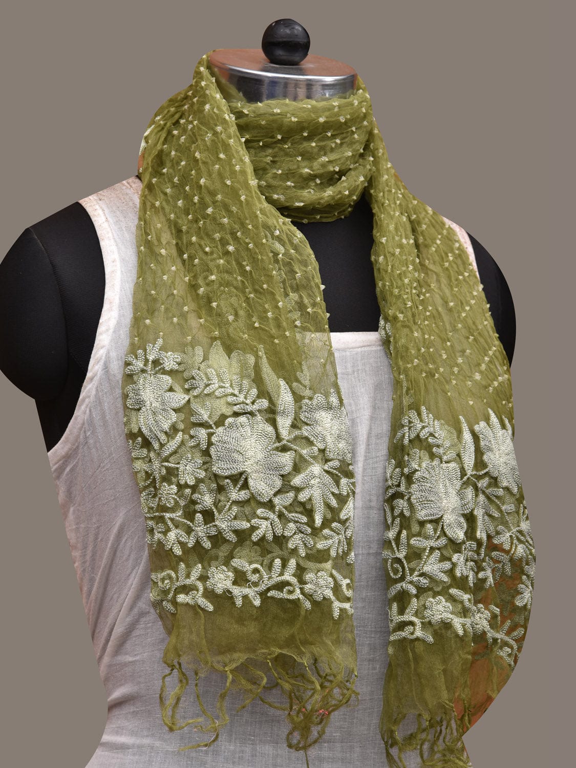 Light Green Bandhani Organza Stole with Embroidary Work Design - Global Threads