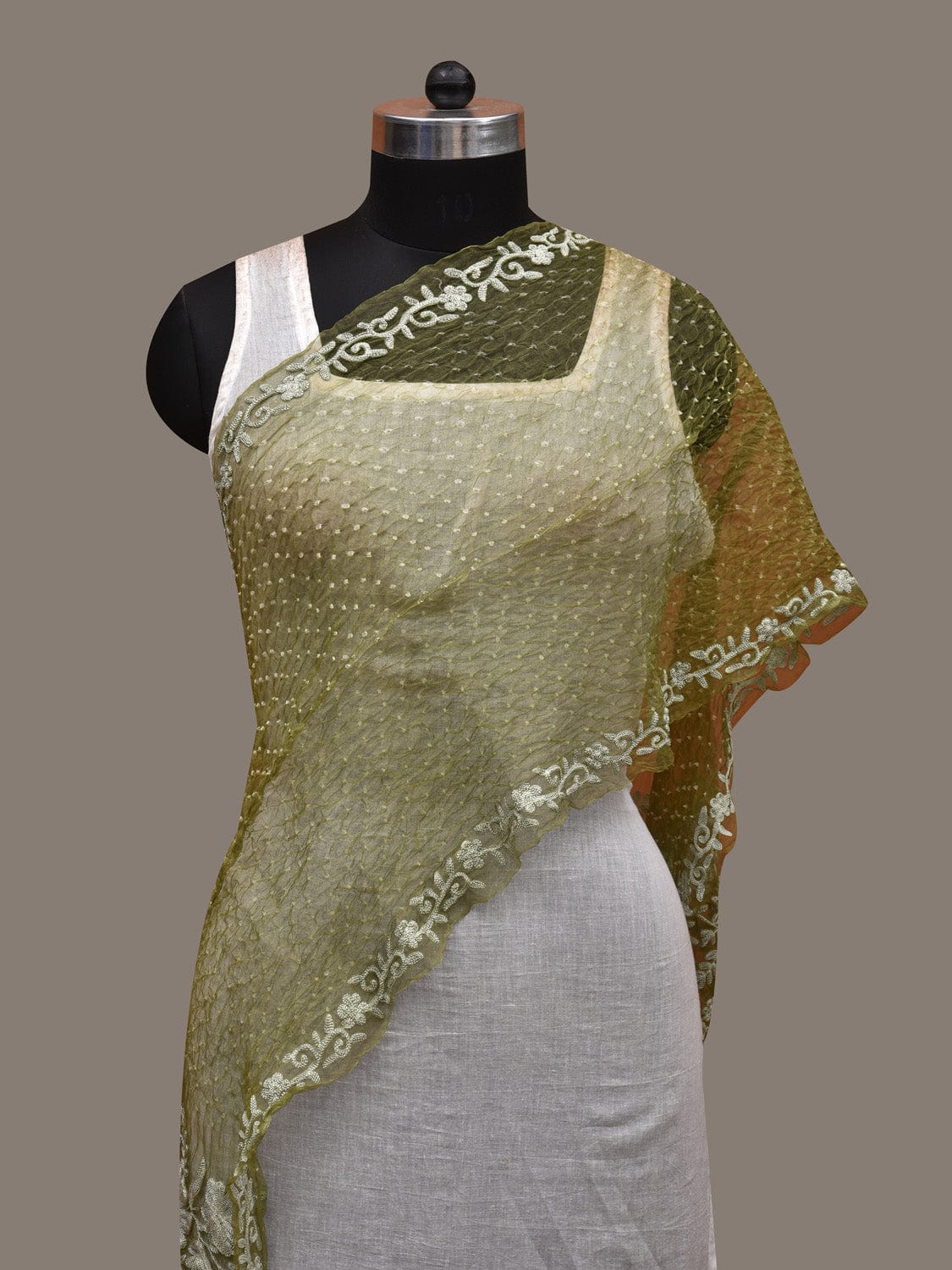 Light Green Bandhani Organza Stole with Embroidary Work Design - Global Threads
