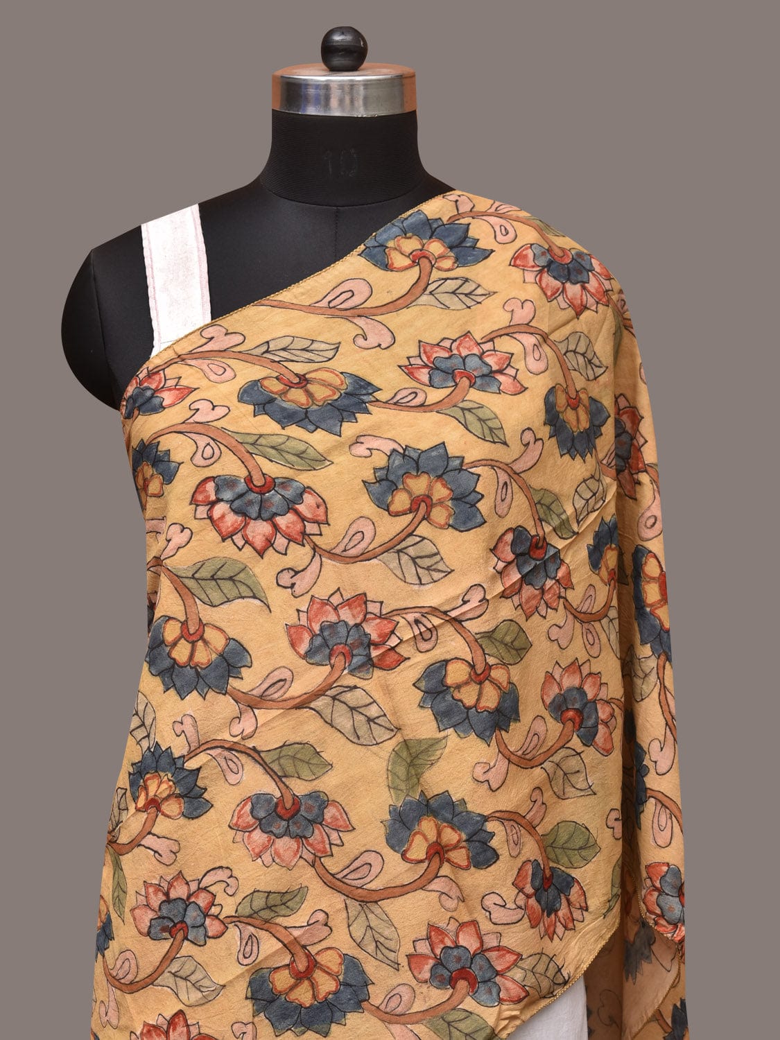 Light Yellow Kalamkari Hand Painted Sico Stole with Lotus Flowers Design - Global Threads