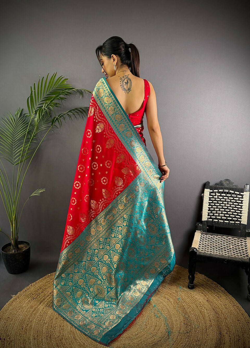 Joban Fashion Turquoise Butti Banarasi Silk Sarees